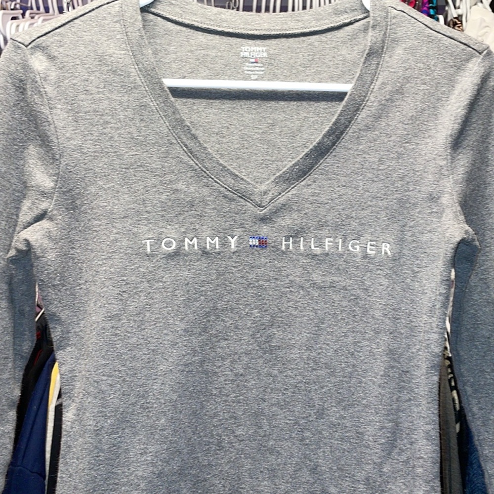 Tommy Hilfiger Grey long sleeve shirt tshirt very soft like new color beads sz S